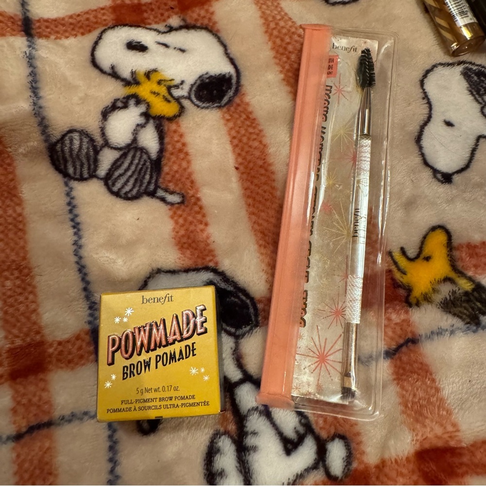 Benefit brow pomade & brush